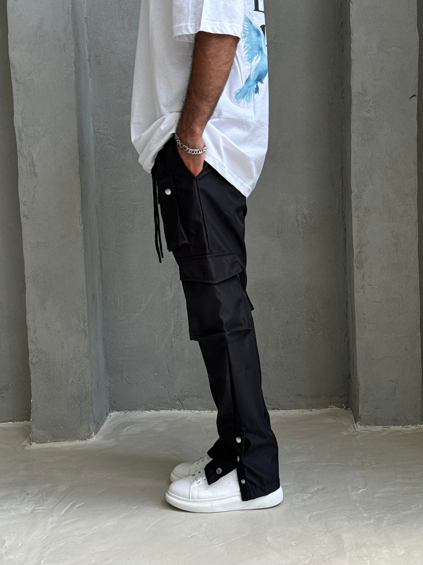 דגמח BLANCOS (שחור)